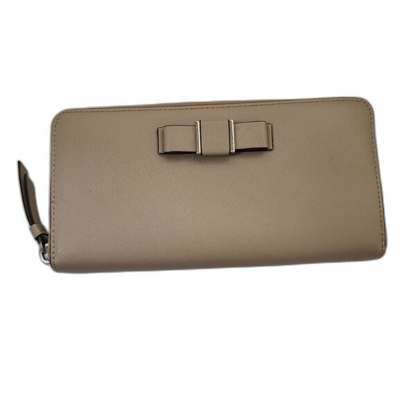 Coach Accordion Zip Around Leather Wallet - Picture 1 of 9